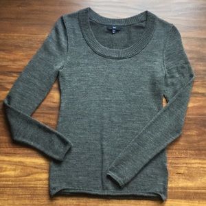 NWOT Women’s XS Gap Sweater